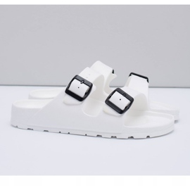 Flameshoes Pánské bílé zahradní pantofle bílý 1