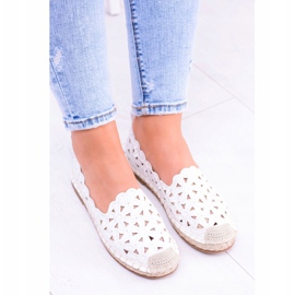 Lu Boo Dámské balerínky Bílé espadrilky Macarena Flowers bílý 2