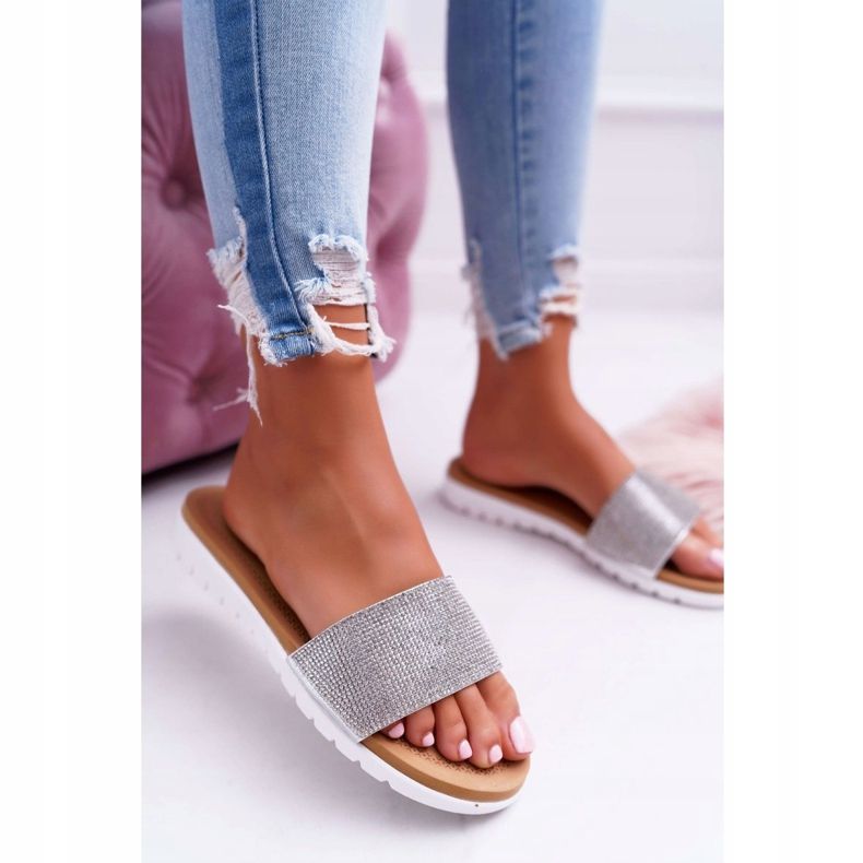 Dámské stříbrné pantofle Lu Boo s flitry Dobroty šedá 2