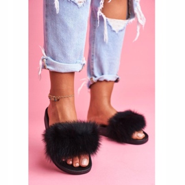 Dámské pantofle s přírodní kožešinou černé Naturis černá 1