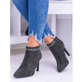 Vinceza Dámské olivové boty na vysokém podpatku Nýty Bemi zelená 1