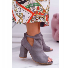 Vinceza Šedé boty Sandály na baru Otevřené prsty šedé šedá 1