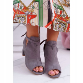 Vinceza Šedé boty Sandály na baru Otevřené prsty šedé šedá 2