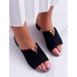 Vinceza Dámské klasické elegantní pantofle na černém bloku Demea černá 2