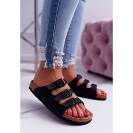 Dámské černé pantofle Big Star DD274139 černá 1