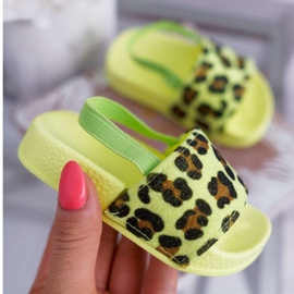 FRROCK Dětské dívčí pantofle Brocade Leopard Lime Rimia vícebarevný zelený 1