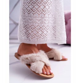 Dámské pantofle s kožešinou Lu Boo White Pimmer bílý 1