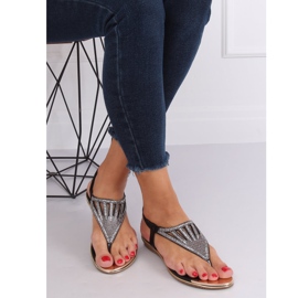 Žabky zdobené černou M03 Black černý 1