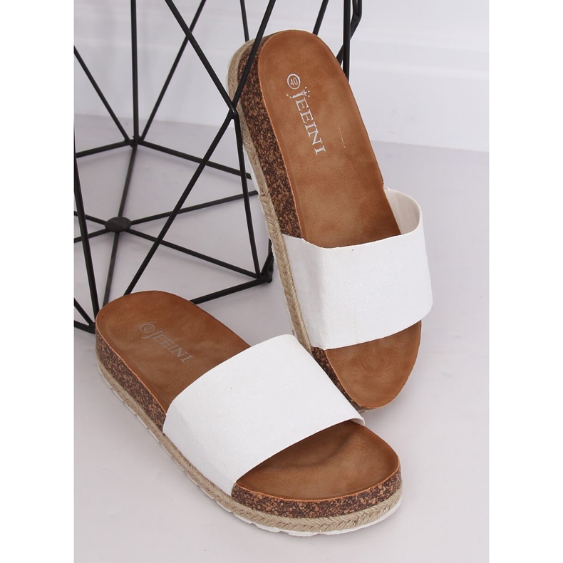 Bílé pantofle espadrilky 6130 White bílý 2