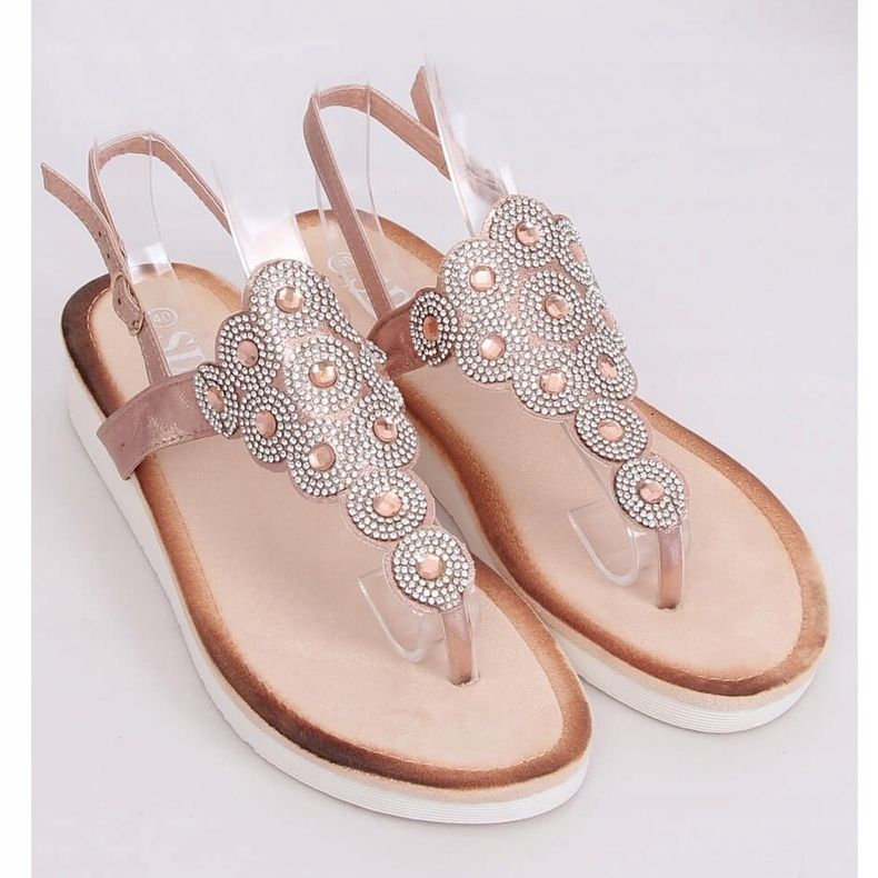 Šampaňské sandály 7887-PL Champagne černá 1