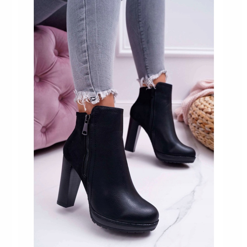 FE1 Dámské černé kozačky Malma na vysokém podpatku černá 1