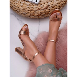 SEA Klasické dámské sandály na podpatku Champagne Fiji růžový 1