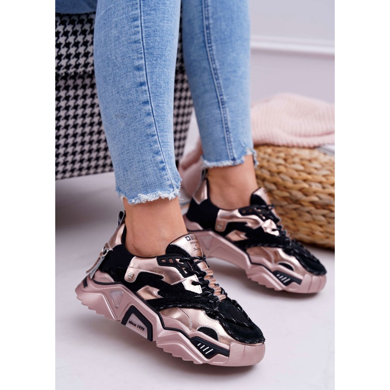 Dámské sportovní boty Big Star od Daniel Lopez černé a zlaté FF274A528 černá žlutá 1