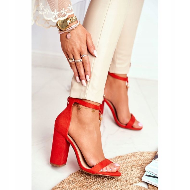 FW1 Oranžové semišové sandály na baru s Annick Fringe oranžový 2