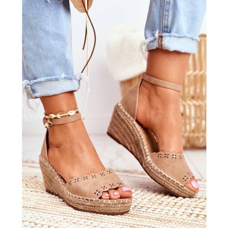 EVE Dámské sandály na klínku Espadrilles Beige Sagittarius béžový 1