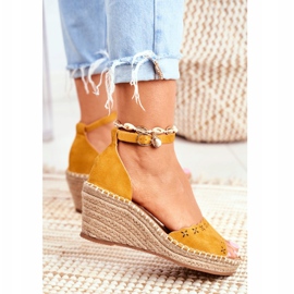 EVE Dámské sandály na klínu Espadrilles Yellow Sagittarius žluť 2