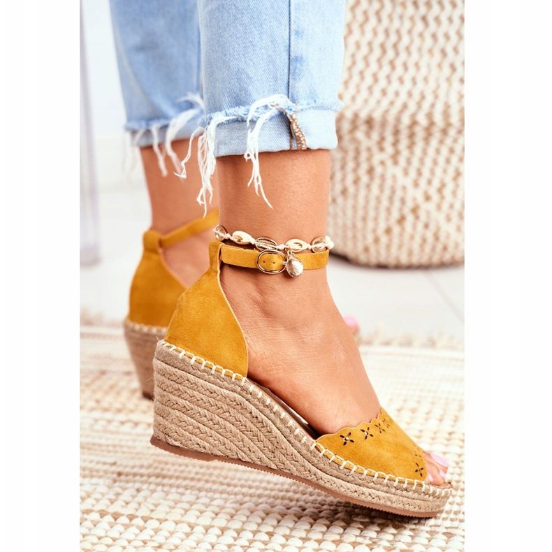 EVE Dámské sandály na klínu Espadrilles Yellow Sagittarius žluť 2