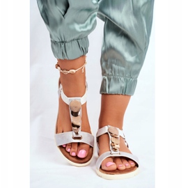 EVE Dámské ploché stříbrné sandály s ozdobami Milton šedá 2