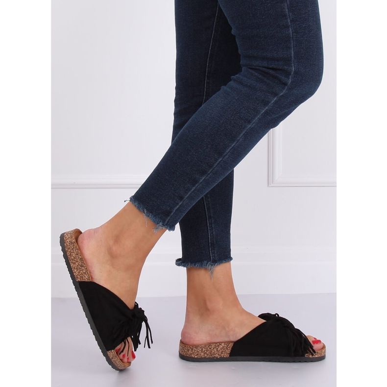 Černé dámské pantofle Boho CK136P Black černý 2