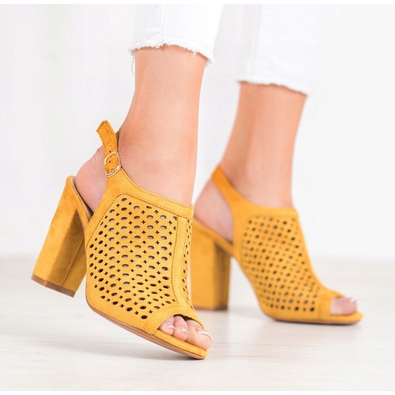 Weide Prolamované sandály na baru žlutá 2 Weide Prolamované sandály na baru žlutá 2