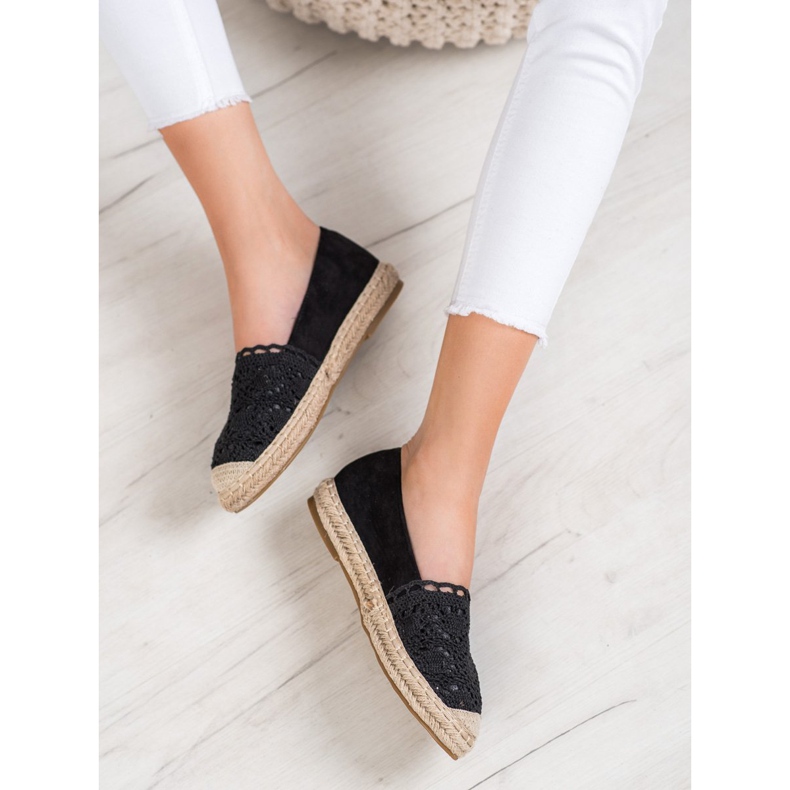 Small Swan Semišové espadrilky s krajkou černý 2