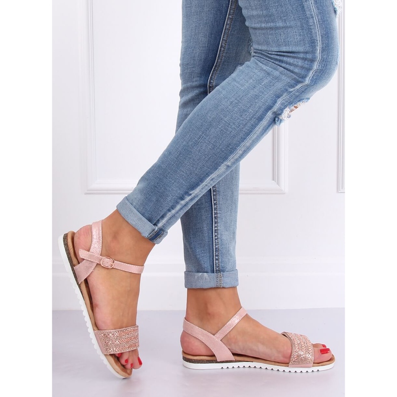 Růžové dámské sandály HT-69 Pink růžový 2