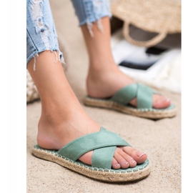 SHELOVET Pohodlné semišové pantofle zelená 1