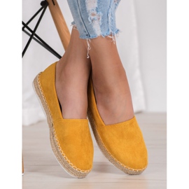 Small Swan Espadrilky ze žlutého semiše žluť 2