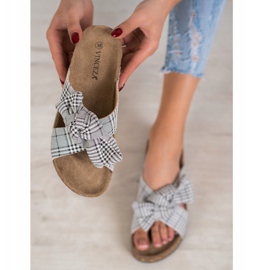 Módní pantofle VINCEZA bílý černá 1 Módní pantofle VINCEZA bílý černá 1