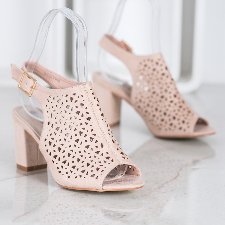 Goodin Prolamované sandály se semišem hnědý 2