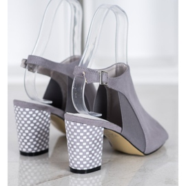 Goodin Vestavěné sandály s kostkovanou patou šedá 1