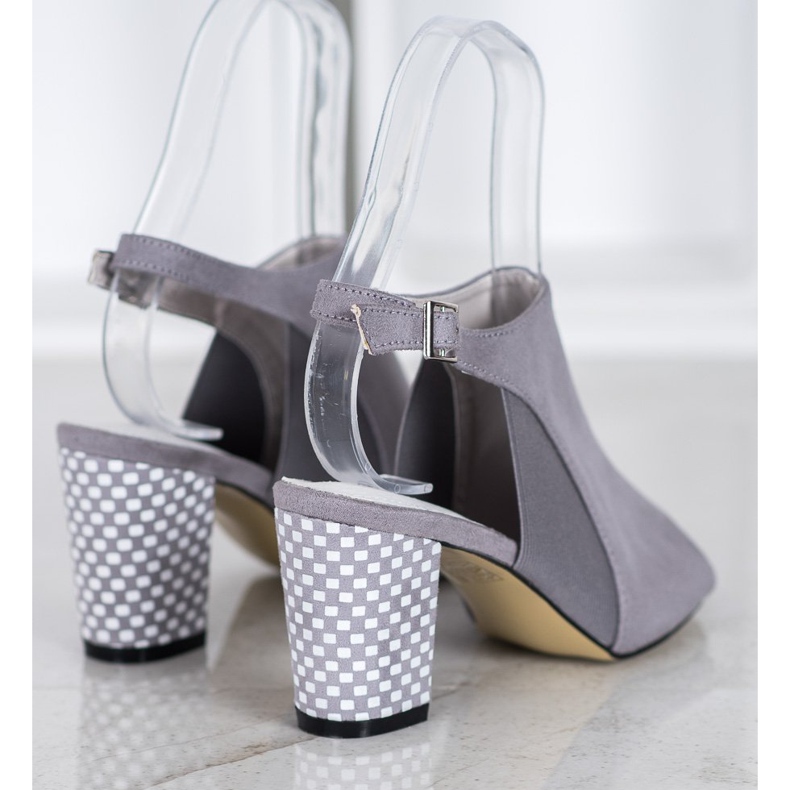 Goodin Vestavěné sandály s kostkovanou patou šedá 1