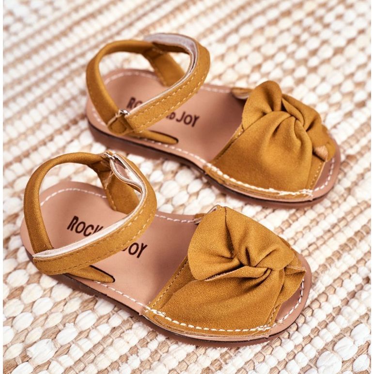 FRROCK Dětské žluté praštěné sandály na suchý zip žlutá 1