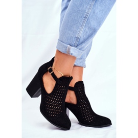 Bellucci Dámské kozačky na podpatku semišové prolamované černé Morrena černá 1