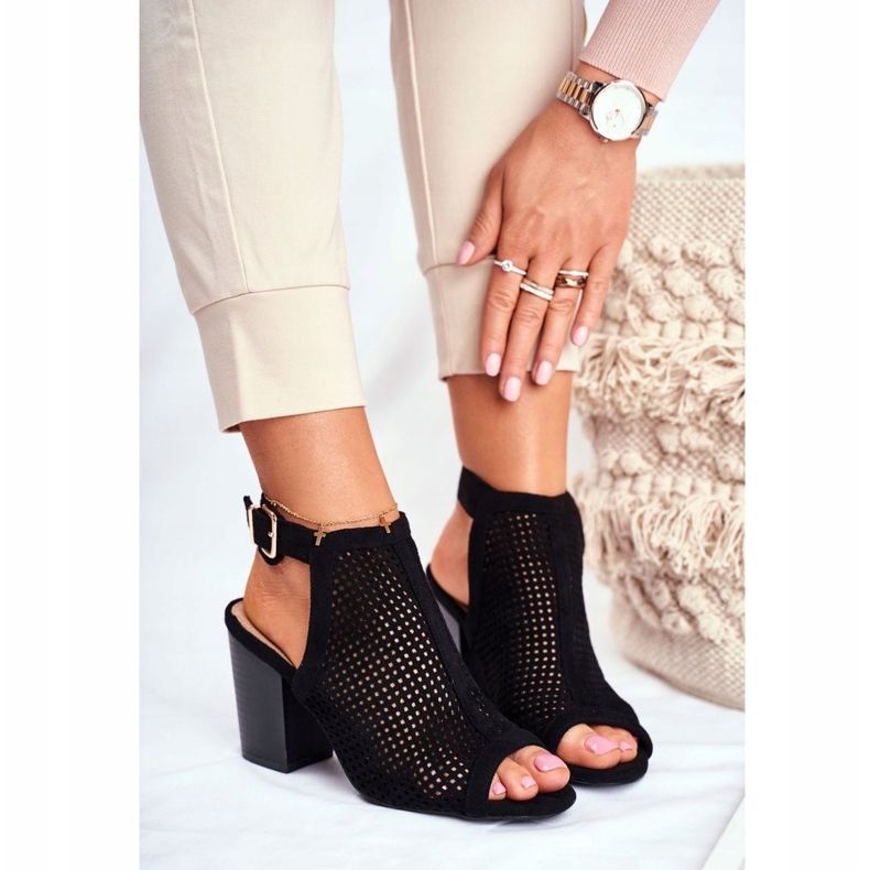 FB1 Dámské prolamované boty Peep Toe Black Paradise černý 1