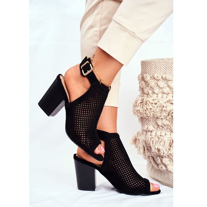 FB1 Dámské prolamované boty Peep Toe Black Paradise černý 2