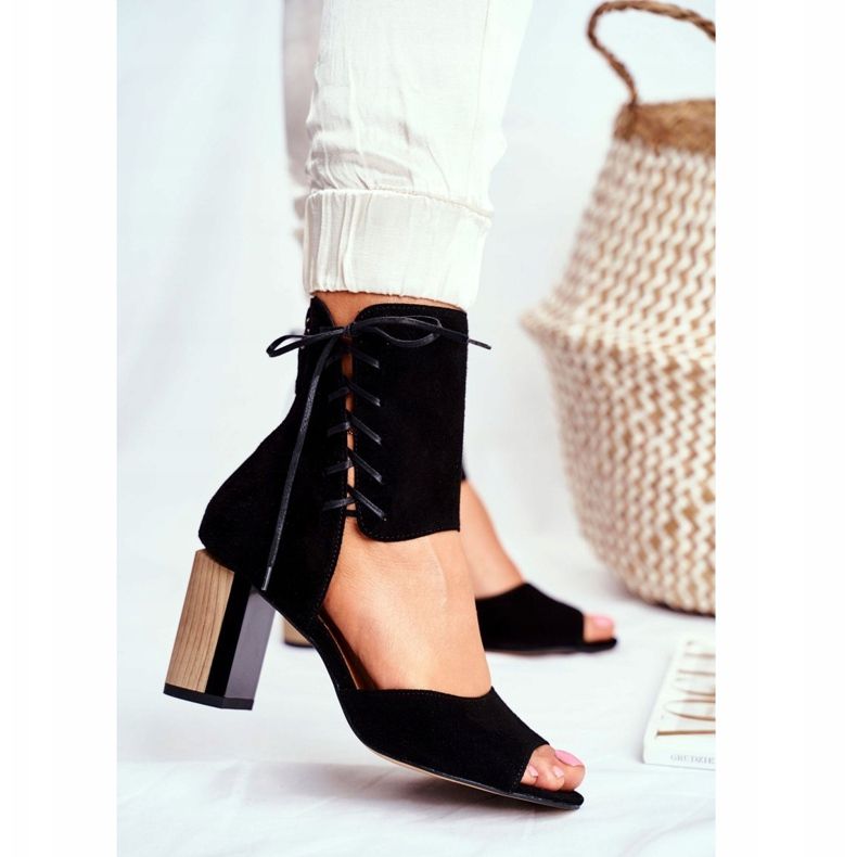 Dámské sandály na vysokém podpatku Maciejka černý semiš 04122-01 černá 1