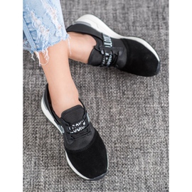 Podívejte se na kožené tenisky VINCEZA černá 1