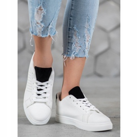 SHELOVET Bílé boty se semišovými vložkami bílý 2