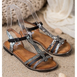 Small Swan Elegantní sandály černá šedá 1