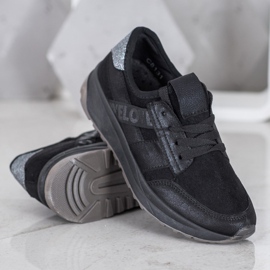 SHELOVET Černé sportovní boty černá 1