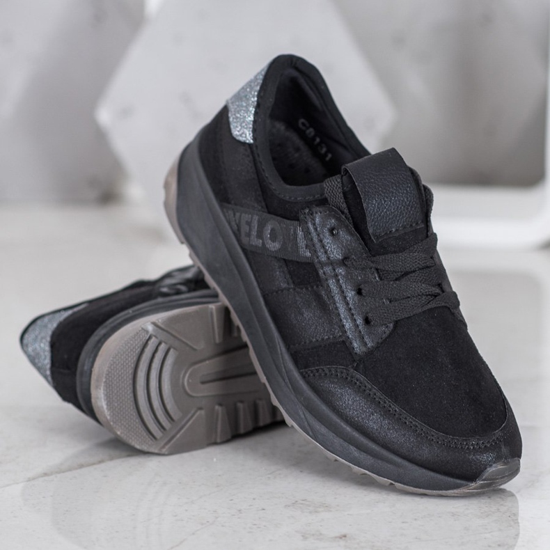 SHELOVET Černé sportovní boty černá 1