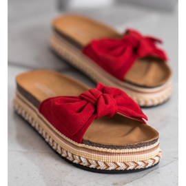 SHELOVET Módní pantofle na platformě červené 2