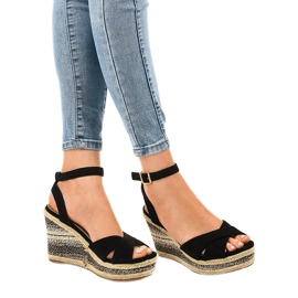 Černé klínové sandály espadrilky 150-613 černý 1