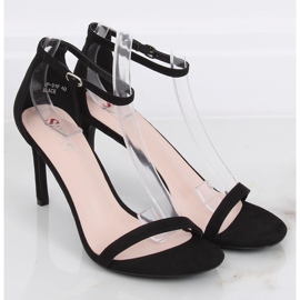 Černé sandály na vysokém podpatku NF-31P Black černá 2