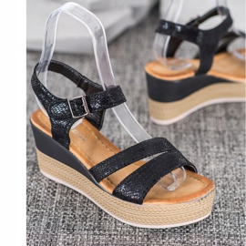 Sea Elves Pohodlné sandály černý 1