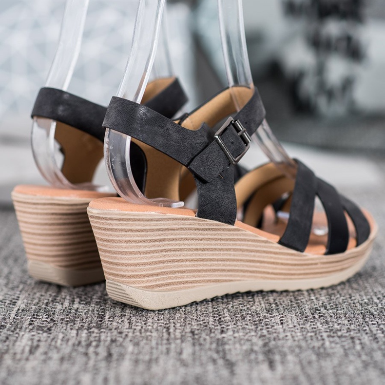 Sea Elves Lehké sandály vyrobené z ekologické kůže černá 1