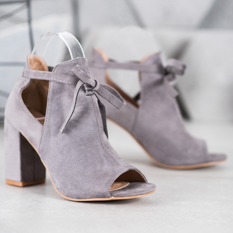 Vázané boty s otevřenou špičkou VINCEZA šedá 2