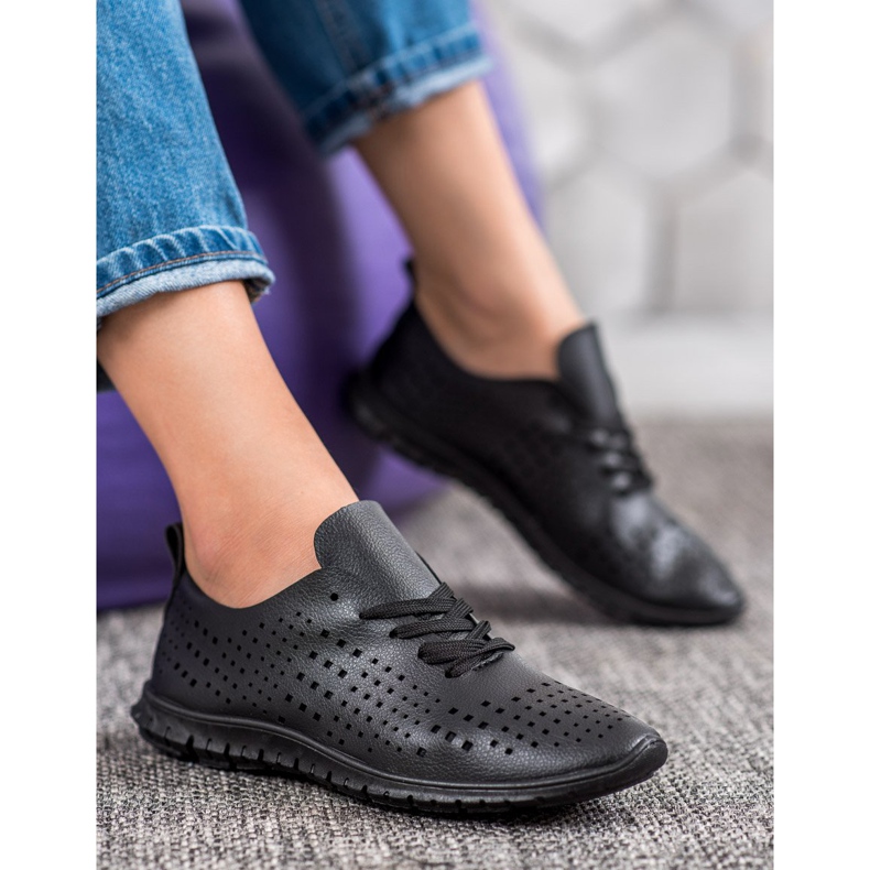 Camo Prolamované tenisky s eko kůží černá 1