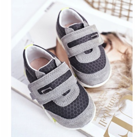 Bartek S.A. Dětské brogues pro chlapce šedý Bartek T-71949 / SA1 šedá 2 Bartek S.A. Dětské brogues pro chlapce šedý Bartek T-71949 / SA1 šedá 2